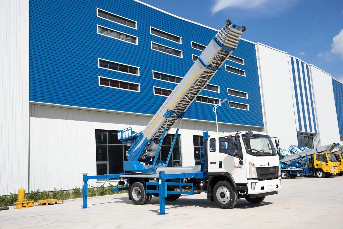 三水小型云梯车上料车租赁多少钱
